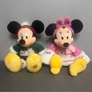 Disney Mickey & Minnie Mouse Store Exclusive 16” Plush W/ Holiday Sweaters